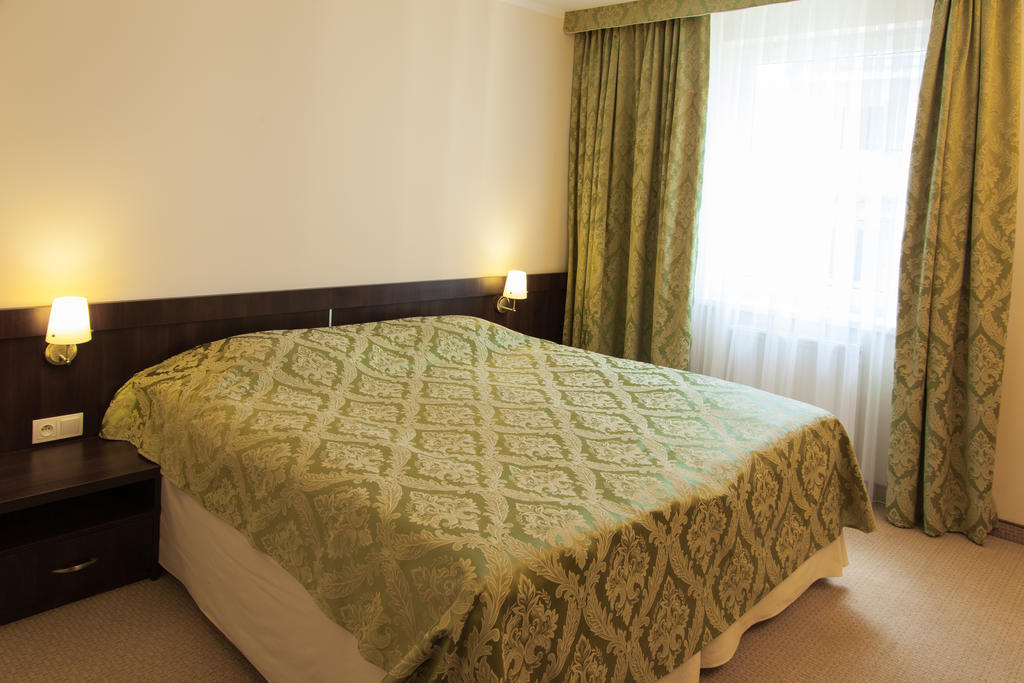 Hotel Ostrawa Wodzisław Śląski Zimmer foto